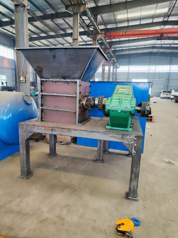 單動(dòng)力破碎機(jī)（未噴漆）